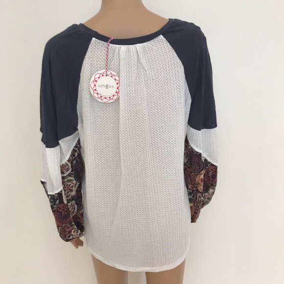 Puff Sleeve Waffle Knit Top - Picture 7 of 8